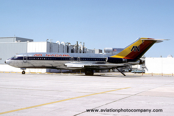 Air Niagara Boeing 727-25 N8104N (1983)