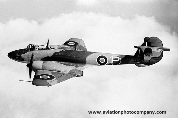 RAF Gloster Meteor F.1 EE227