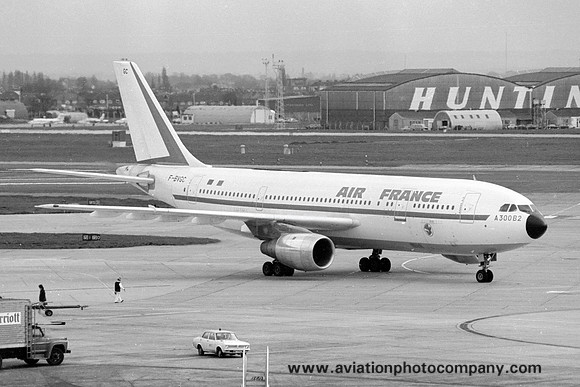 Air France Airbus A300B2 F-BVGC at London Heathrow (1975)