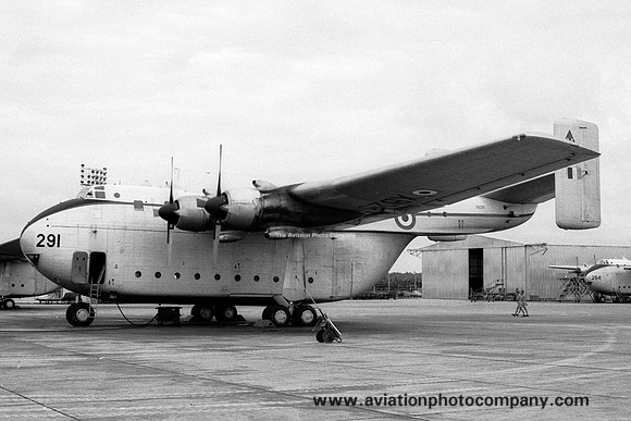 RAF 34 Squadron Blackburn Beverley C.1 XB291 (1966)