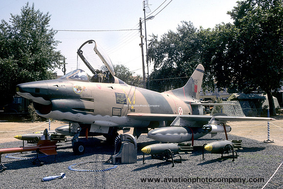 Portuguese Air Force FIAT G-91R 5425 displayed at Setubal (1987)