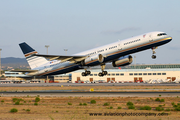 Privilege Style Boeing 757-200 EC-HDS at Palma de Mallorca (2014)
