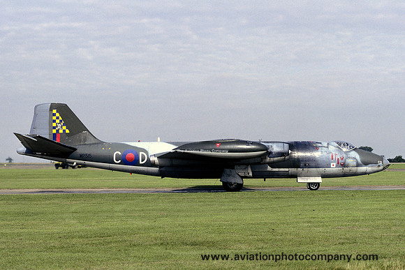 RAF 100 Squadron English Electric Canberra B.2 WP515/CD (1986)