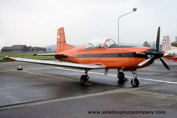 Swiss Air Force Pilatus PC-7 A-924 (1989)