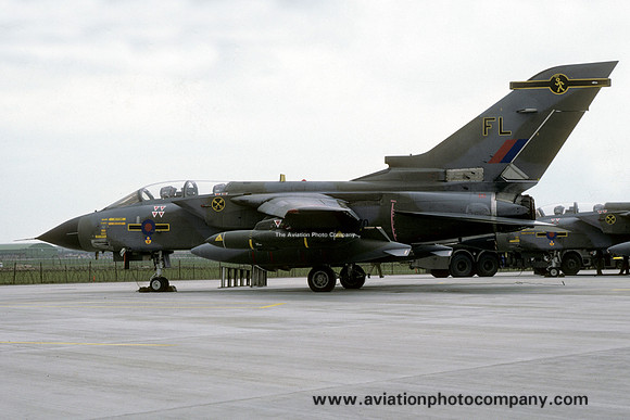 RAF 16 Squadron Panavia Tornado GR.1 ZA470/FL (1985)