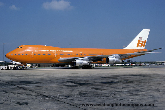 Braniff International Boeing 747-100 N601BN (1978)