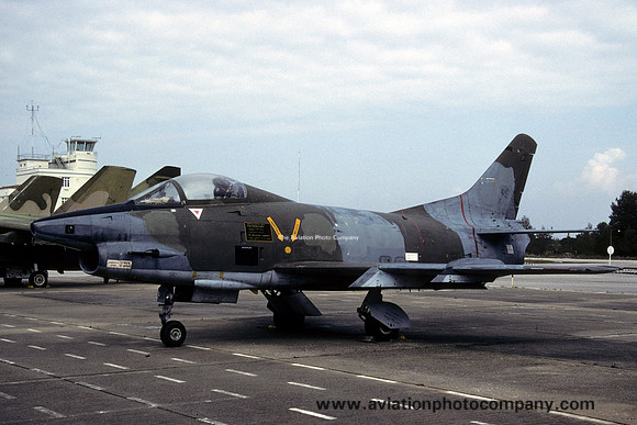Portuguese Air Force FIAT G-91R 32+85 at Ota (2003)