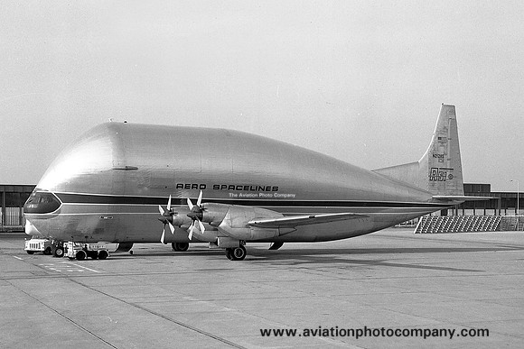 Aero Spacelines Boeing 377 Super Guppy N212AS