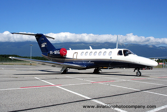 Cessna 525B CitationJet CJ3 3A-MRG at Geneva (2008)