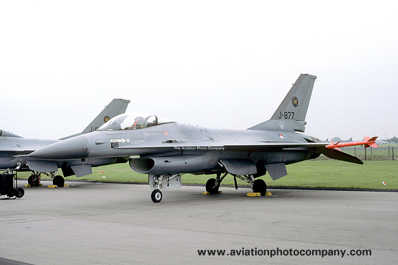 Dutch Air Force 312 Squadron GD F-16A Fighting Falcon J-877 (1987)