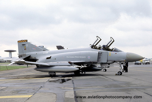 RAF 92 Squadron McDonnell F-4M Phantom FGR.2 XV498/U (1987)