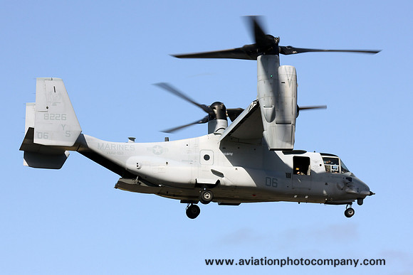 US Marines VMM-162 Bell-Boeing MV-22B Osprey 168226/YS-06 at Lajes (2013)