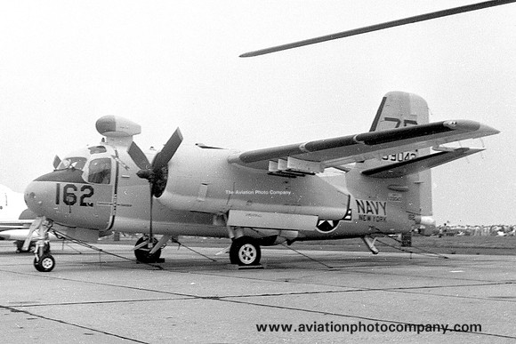 US Navy New York Grumman S2F-1 Tracker 133042/7R-162 (1959)