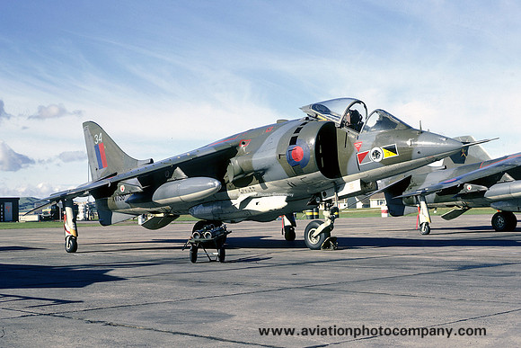 RAF 233 OCU Hawker Siddeley Harrier GR.1A XV758/34 (1974)
