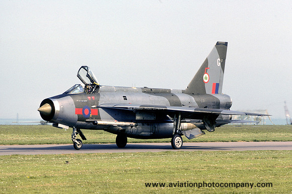 RAF 5 Squadron English Electric Lightning F.6 XS933/G (1978)