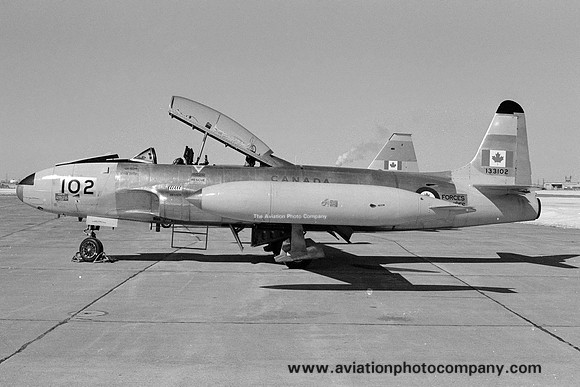 Canadian Armed Forces VU-33 Canadair CL-30 (CT-133 Silver Star) 133102 (1976)