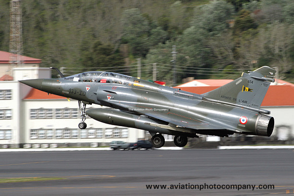 French Air Force Dassault Mirage 2000D 654/133-ID at Lajes (2009)