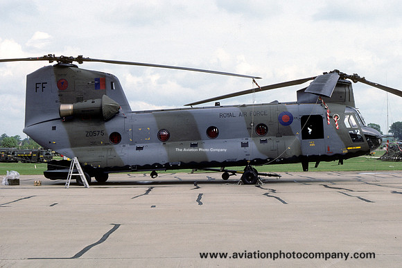 RAF 240 OCU Vertol Chinook HC.1 ZD575/FF (1985)