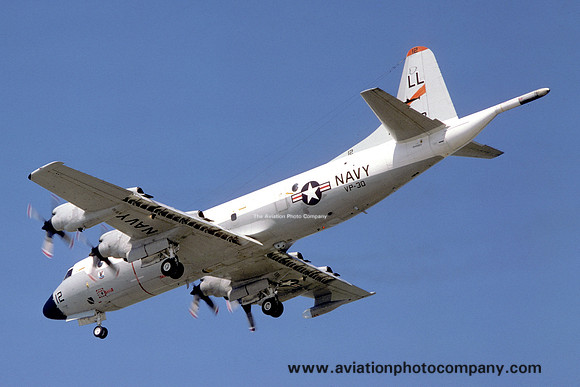 US Navy VP-20 Lockheed P-3B Orion 154583/LL-12 (1977)