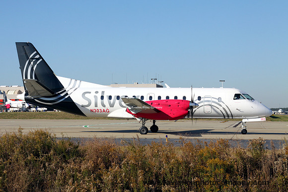 Silver SAAB 340B N303AG at Atlanta IAP (2013)