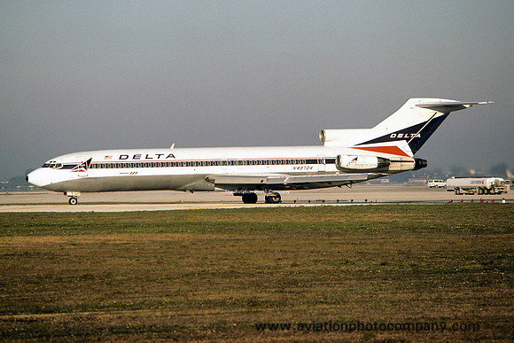 Delta Airlines Boeing 727-232 N4970A (1978)