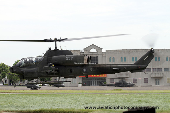 Taiwanese Army 3 Squadron Bell AH-1W 557 at Kuejien (2013)