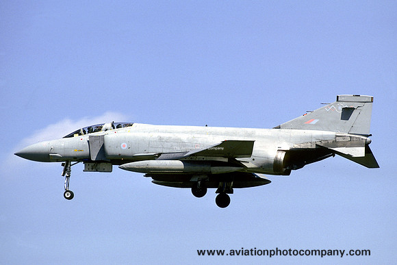 RAF 228 OCU 64 Squadron McDonnell F-4M Phantom FGR.2 XV488 (1986)