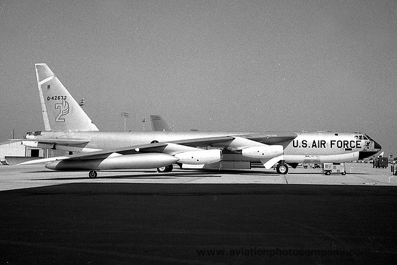 US Air Force 2nd Air Force Boeing B-52C 54-2672