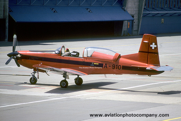 Swiss Air Force Pilatus PC-7 A-910 (1989)