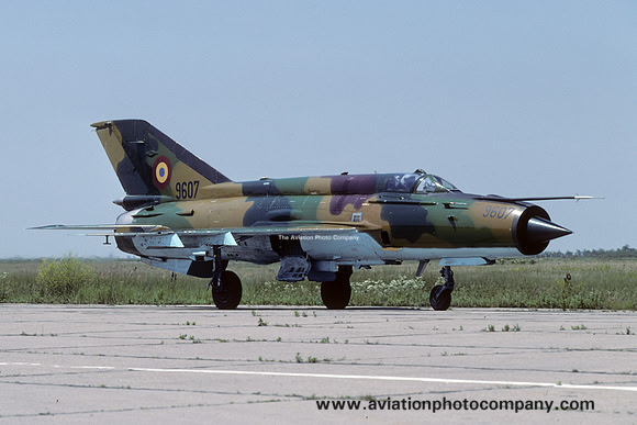 Romanian Air Force Mikoyan MiG-21MF Lancer-A 9607 (2002)