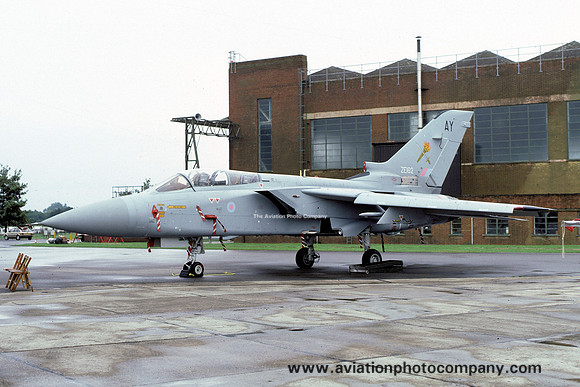 RAF 229 OCU Panavia Tornado F.3 ZE162/AY (1986)