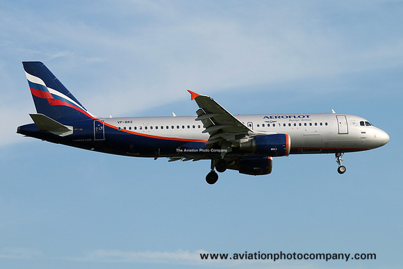 Aeroflot Airbus A320-200 VP-BRZ at London Heathrow (2015)