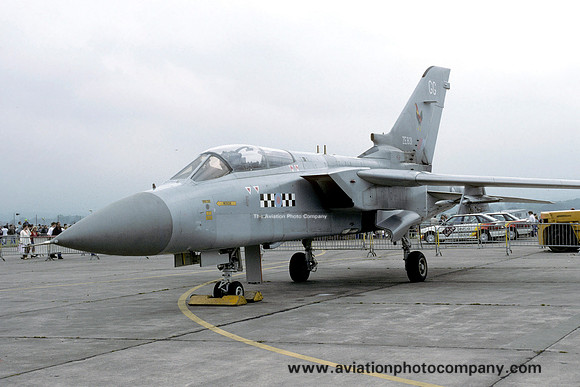 RAF 43 Squadron Panavia Tornado F.3 ZE831/GG (1994)