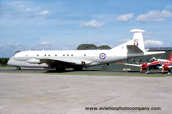 RAF 201 Squadron Hawker Siddeley Nimrod MR.1 XZ282 (1977)
