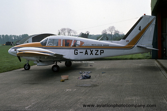 White House Garage Piper PA-23-250 Aztec D G-AXZP (1978)