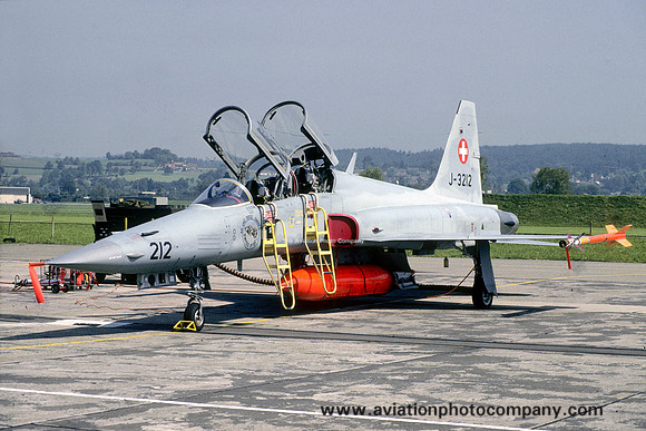 Swiss Air Force Northrop F-5F Tiger II J-3212 (1989)