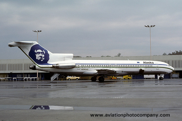 Alaska Airlines Boeing 727-200 N290AS (1979)