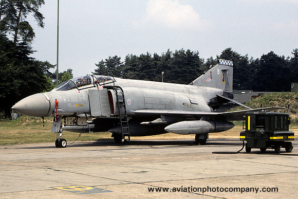 RAF 19 Squadron McDonnell F-4M Phantom FGR.2 XV462/B (1988)