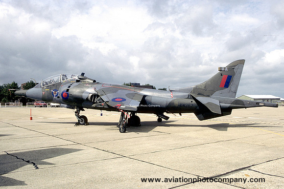 RAF SAOEU HS Harrier T.4 XW267/SA (1988)