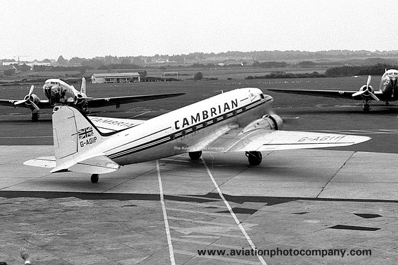 Cambrian Douglas DC-3 Dakota G-AGIP (1960)