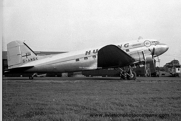 Hunting Douglas DC-3 Dakota G-AMSK