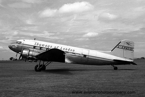 Skyways of London Douglas DC-3 Dakota G-AMWX (1960)