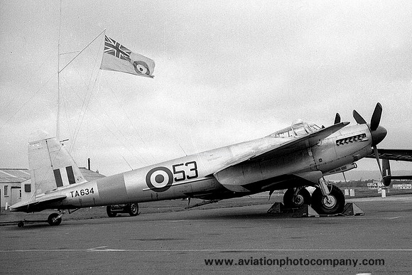 RAF 3 CAACU De Havilland Mosquito TT.35 TA634/53 (1960)