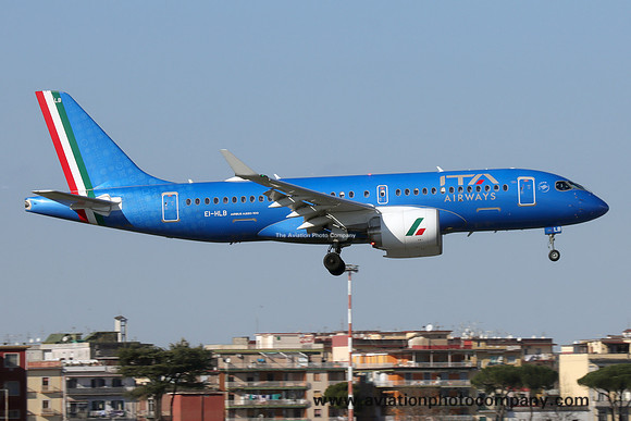 ITA Airways Airbus A220-100 EI-HLB (2025)
