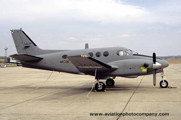 Spanish AF Ala 42 Beech King Air 90 E.22-01/42-30