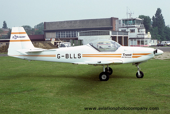 Trent Air Services Slingsby T-67 G-BLLS (1985)