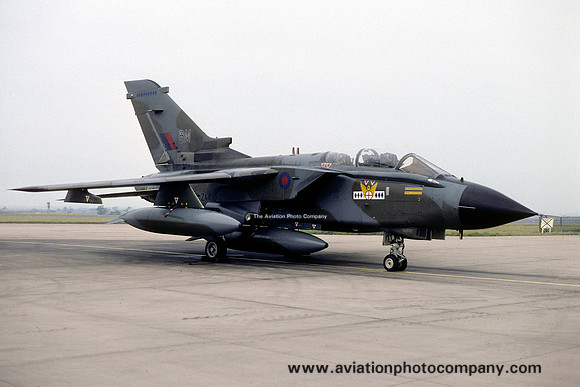 RAF 14 Squadron Panavia Tornado GR.1 ZA400/BM (1988)