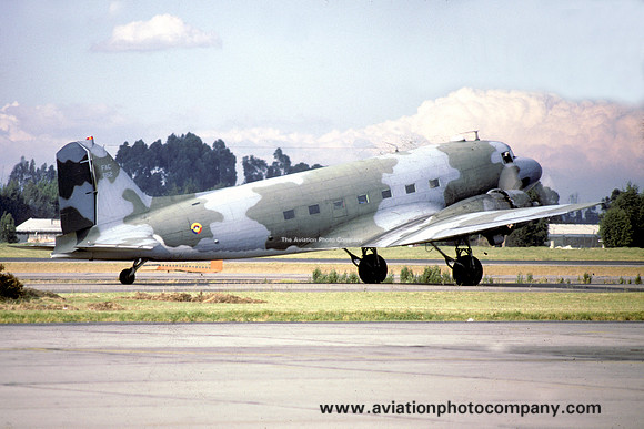 Colombian Air Force Douglas C-47 Dakota FAC652 (1986)