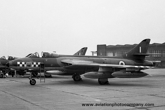 RAF 56 Squadron Hawker Hunter F.6 XE516/F at RAF Stradishall (1960)