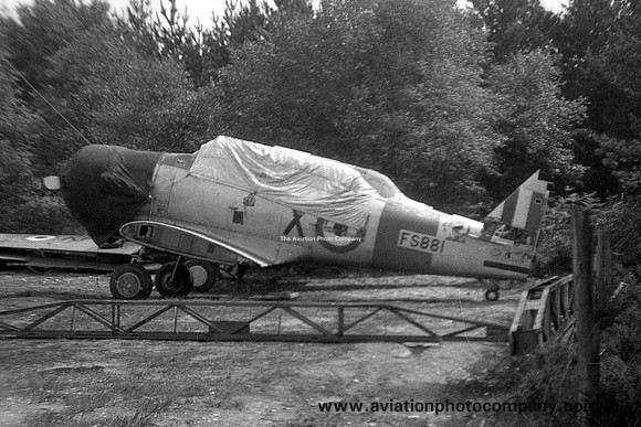 RAF North American T-6 Harvard FS881 at Blackbushe (1957)